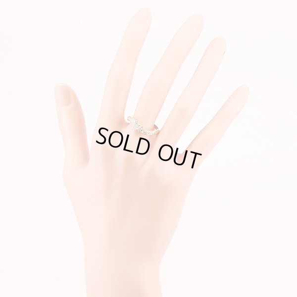 ニナリッチ　K18 ダイアイリリング 3.40g　装着イメージ