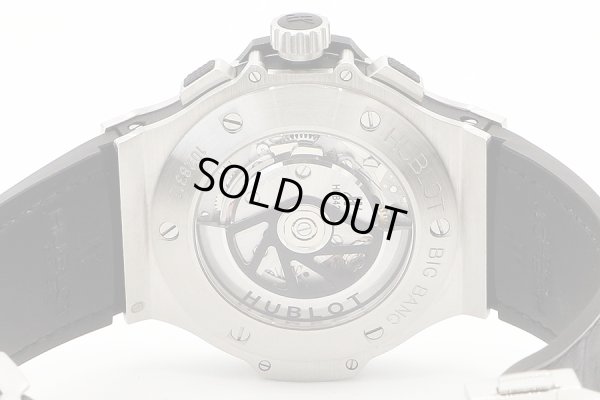 ウブロ　アエロバン　３１１．ＳＸ．１１７０．ＧＲ　スケルトン文字盤　裏面拡大