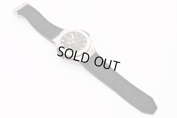 ウブロ　アエロバン　３１１．ＳＸ．１１７０．ＧＲ　スケルトン文字盤　革ベルト状態　表面