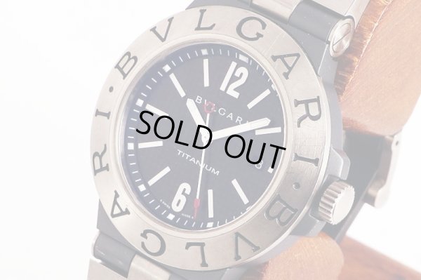 ブルガリ　チタニウム　ＴＩ４４ＴＡ　カーボン文字盤　サイド拡大