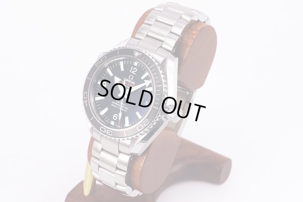 オメガ　シーマスター　プラネットオーシャン　２３２．３０．４２　黒文字盤　サイド