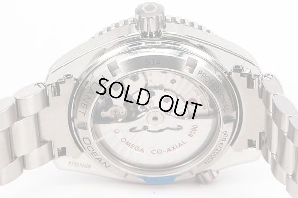 オメガ　シーマスター　プラネットオーシャン　２３２．３０．４２　黒文字盤　裏面拡大