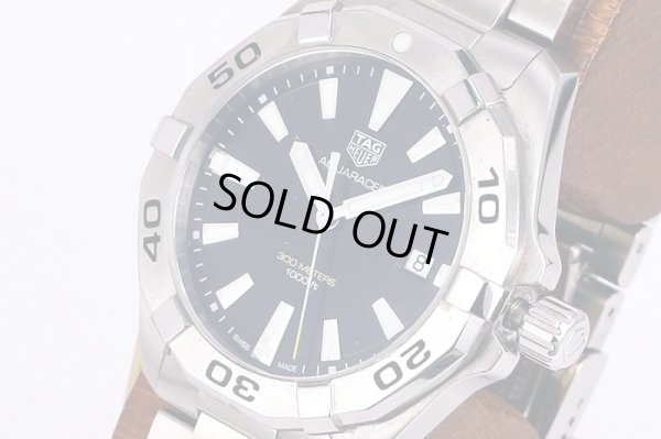 タグホイヤー　アクアレーサー　ＷＢＤ１１１０　黒文字盤　サイド拡大