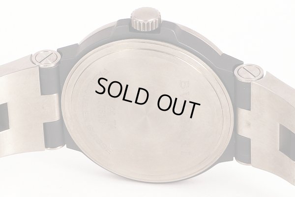 ブルガリ　チタニウム　ＴＩ４４ＴＡ　カーボン文字盤　裏面拡大