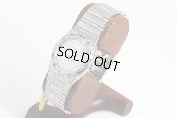 オメガ　コンステレーション　パーペチュアルカレンダー　１５５２．３０　銀文字盤　サイド