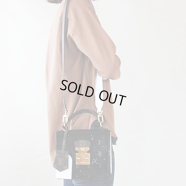 ルイ・ヴィトン　スプリング・ストリート PM M90375 ノワール　掛けたイメージ