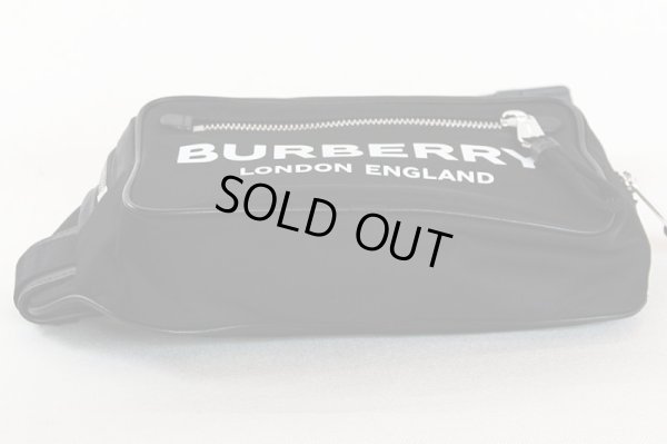 バーバリー　ボディバック 8021089 ブラック　底