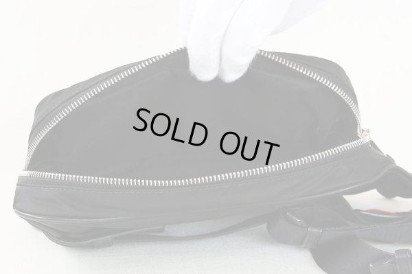 バーバリー　ボディバック 8021089 ブラック　中身