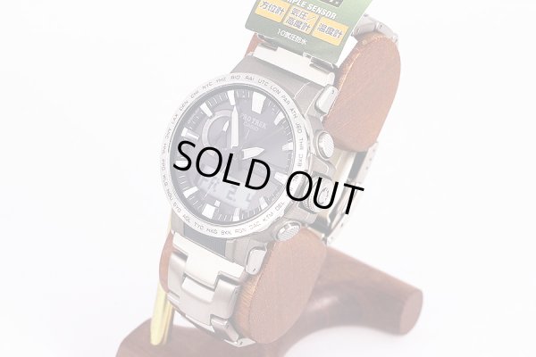 カシオ　プロトレック　ＰＲＷ－６０Ｔ　５５７８　デジアナ文字盤　サイド