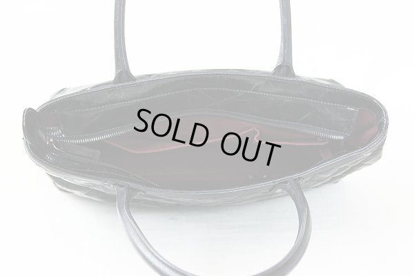 シャネル　トートバック ブラック　中身