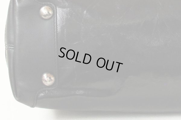 シャネル　トートバック ブラック　底拡大