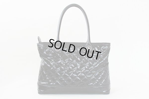 シャネル　トートバック ブラック　裏面