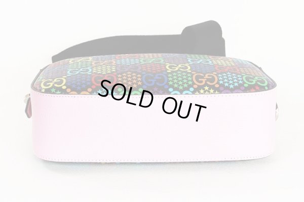 ショルダーバック 574886 527620 ブラック/ピンク/マルチ 底