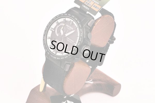 カシオ　プロトレック　ＰＲＷ－６０ＹＢＭ　５５７８　デジアナ文字盤　サイド