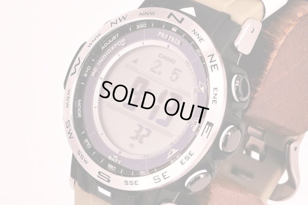 カシオ　プロトレック　ＰＲＷ３０－５ＪＦ ３４９０　デジタル文字盤　サイド拡大