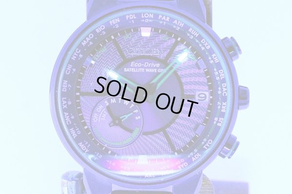 シチズン　サテライトウェーブＧＰＳ　ＣＣ３０３５－５０Ｅ　黒文字盤　ライト