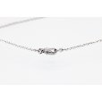 ポメラート　750WG オルソ クマ ダイアイリペンダントネックレス 13.30g　留め具をとめたイメージ