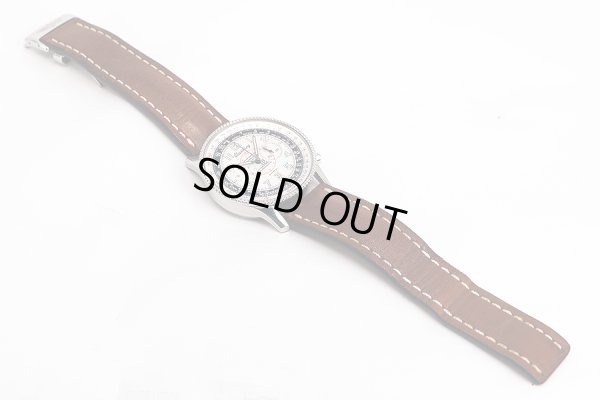 ブライトリング　モンブリラン１９０３　Ａ３５３３０　銀文字盤　革ベルト状態　表面