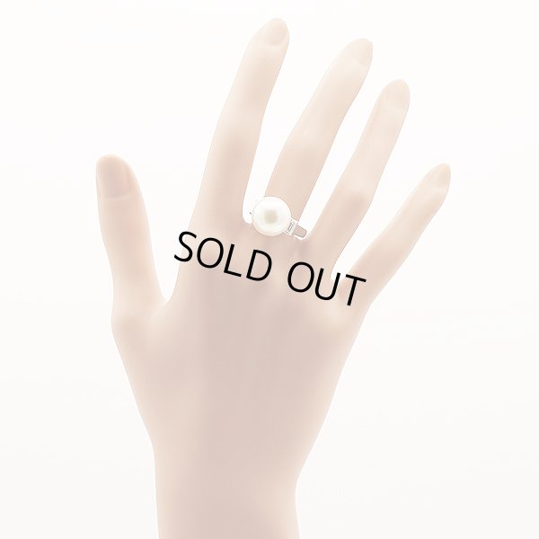 ミキモト　PT950 パールダイアイリリング 12.50mm 0.44ct 9.50g　装着イメージ