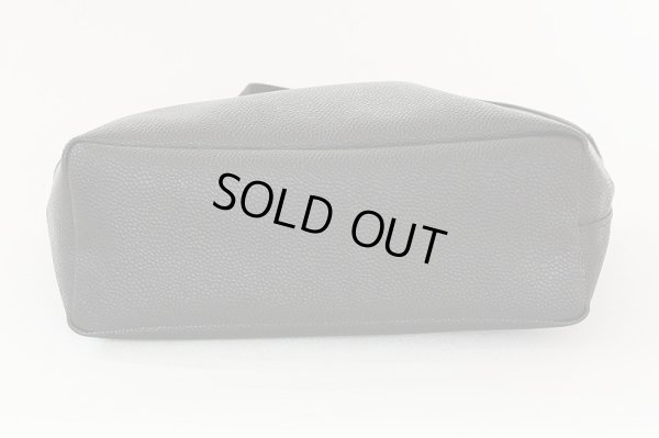 エルベシャプリエ　コーテッドキャンバススクエアトート B5サイズ(M) 704GP ノワール／ノワール　底