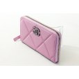 シャネル　シャネル19 ロングジップウォレット AP1063 ピンク　サイド