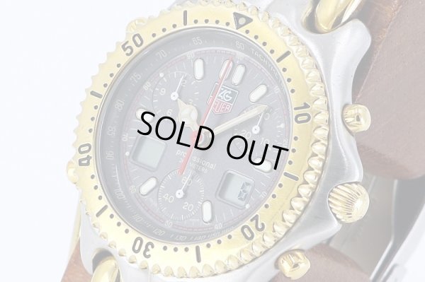 タグホイヤー　Ｓ／ｅｌ　ＣＧ１１２２－０　デジアナ　グレー文字盤　サイド拡大