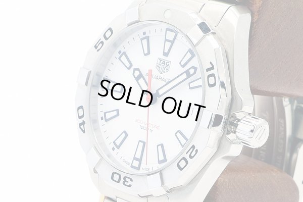 タグホイヤー　アクアレーサー　ＷＢＤ１１１１　白文字盤　サイド拡大