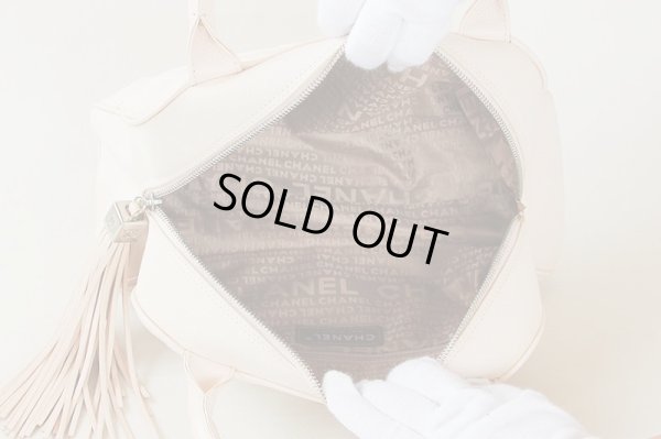 シャネル マトラッセ フリンジ ミニボストンバック ピンクベージュ 中身