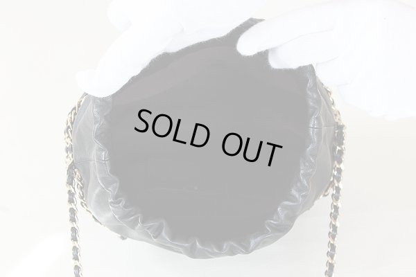 シャネル　バケット（巾着）チェーンショルダーバック AS2314 ブラック／GP金具　中身