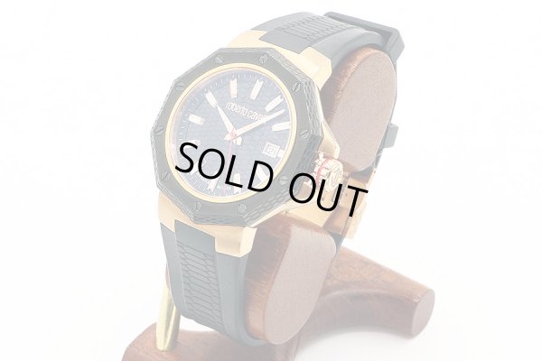 ロベルトカヴァリ Ｂｙフランクミューラー　ＲＶ １Ｇ０３８　黒文字盤　サイド