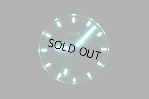 ジン　１０５　ＳＴ．ＳＡ．ＵＴＣ　黒文字盤　ライト暗闇