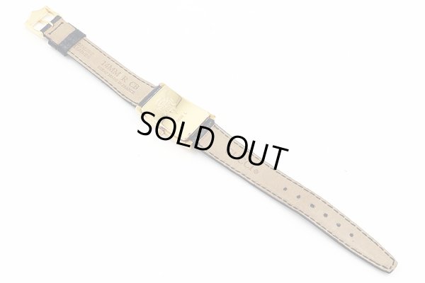 グッチ　２６００Ｌ　長角型　銀文字盤　革ベルト状態　裏面