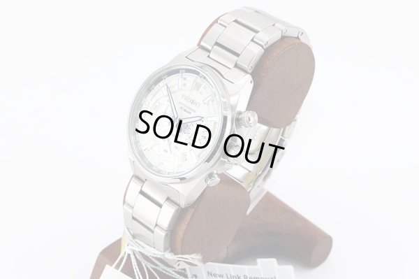 セイコー　ＳＳＢ３９５Ｐ１　１４０周年限定　８Ｔ６３－００Ｓ０　銀文字盤　サイド