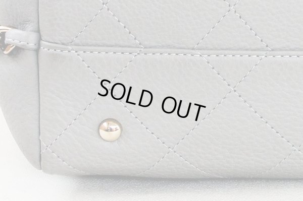 シャネル 2WAY ハンドバック AS0355 グレー/GP金具 底拡大