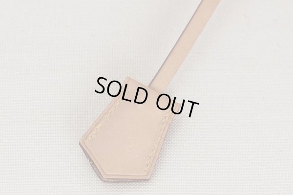 ルイ・ヴィト ン　モンテーニュMM M41056　キーケースのヌメ革裏面小傷