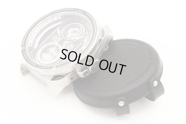 タックス　２００２Ａ－ＳＥＴ　２眼カメラ型　銀文字盤　取り外したイメージ