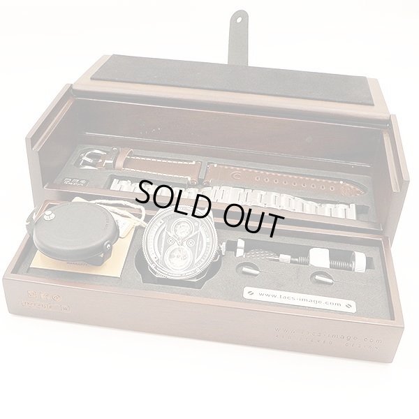 タックス　２００２Ａ－ＳＥＴ　２眼カメラ型　銀文字盤　箱イメージ(1)