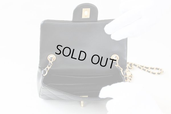 シャネル　ミニフラップバック AS3456 ブラック／GP金具（ハート付）　中身