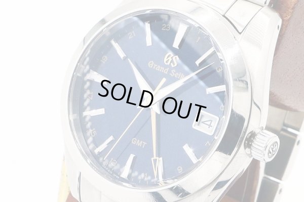 グランドセイコー　ＳＢＧＮ００９　ＧＭＴ　９Ｆ８６－０ＡＤ０ ９Ｆムーブ５０周年限定　紺文字盤　サイド拡大