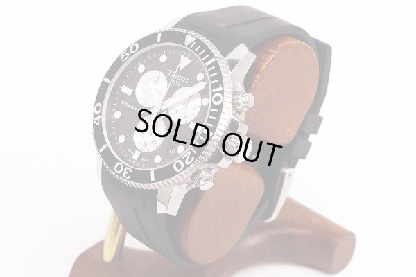 ティソ　シースター１０００　Ｔ１２０．４１７　黒文字盤　銀インダイアル　サイド