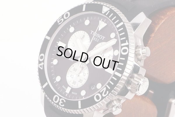 ティソ　シースター１０００　Ｔ１２０．４１７　黒文字盤　銀インダイアル　サイド拡大