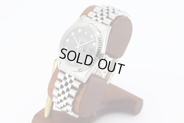 ロレックス　１６２３４Ｇ　Ｙ３１９７４３　黒文字盤　新１０Ｐ　（２００２年製）　サイド