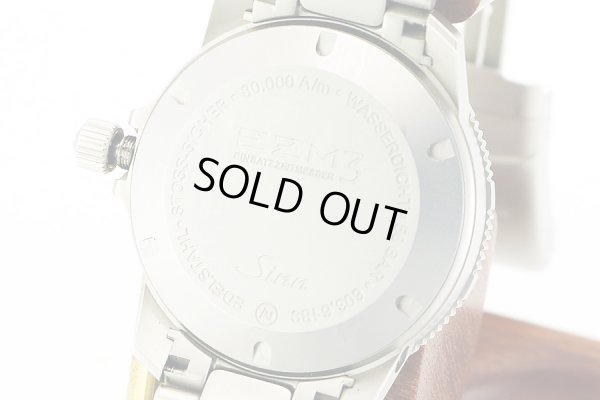 ジン　ＥＺＭ３　６０３　黒文字盤　裏面拡大