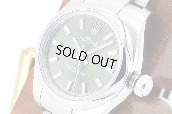 ロレックス　１７６２００　Ｗ１６Ｙ３５４０　緑文字盤　サイド拡大