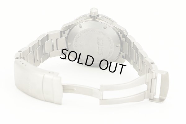 ジン　ＥＺＭ３　６０３　黒文字盤　ブレス