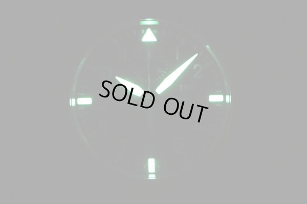 ＩＷＣ　パイロットウォッチ　クロノグラフ　ＩＷ３７１７０４　黒文字盤　ライト暗闇