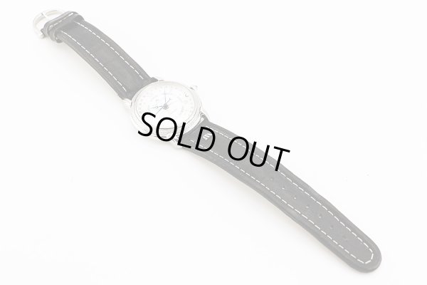 モーリス・ラクロア　５ハンズ　２３１１　銀文字盤　革ベルト状態　表面