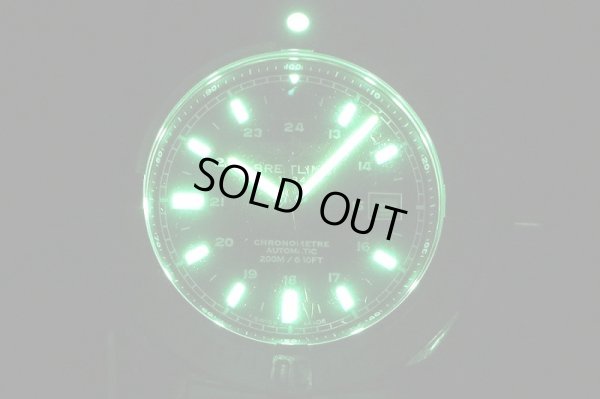 ブライトリング　コルト　Ａ１７３８８　黒文字盤　ライト暗闇