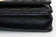 シャネル　チェーンウォレット AP3102 ブラック／GP金具　底拡大