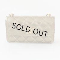 シャネル　フラップフォンケース AP3106 ゴールド／GP金具
